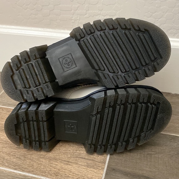 NEW Dr Marten Audrick Platform Lace Up Cobblestone Boot Size 9 - Picture 8 of 8